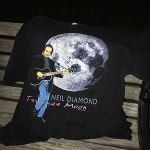 Black vintage Neil diamond Tennessee tour Tshirt 1996